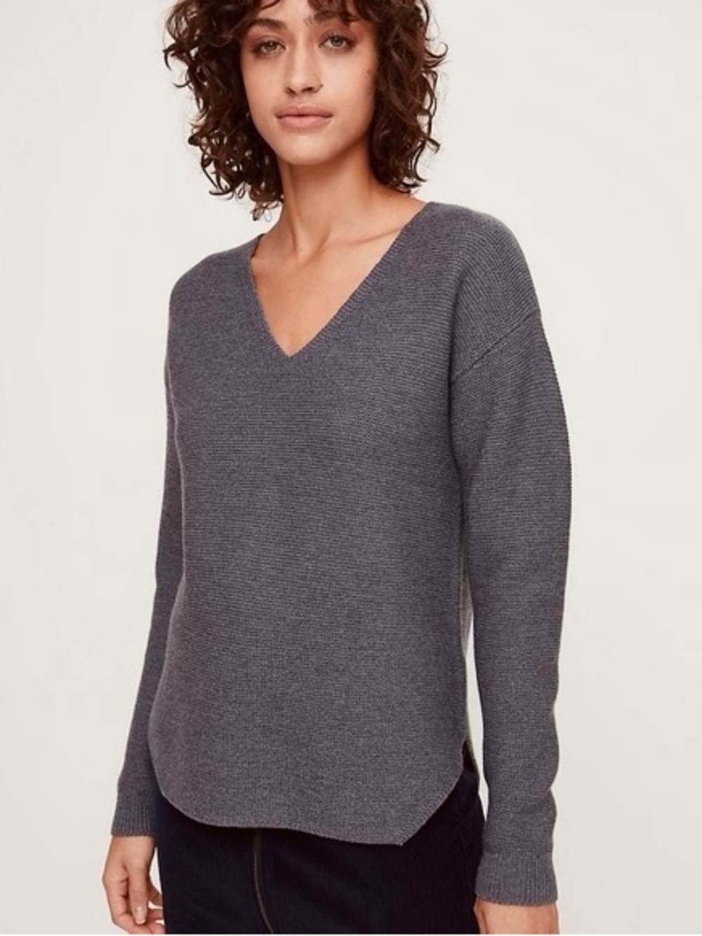 Aritzia Wilfred Free Wolter 100 Wool V Neck Pullover Sweater M